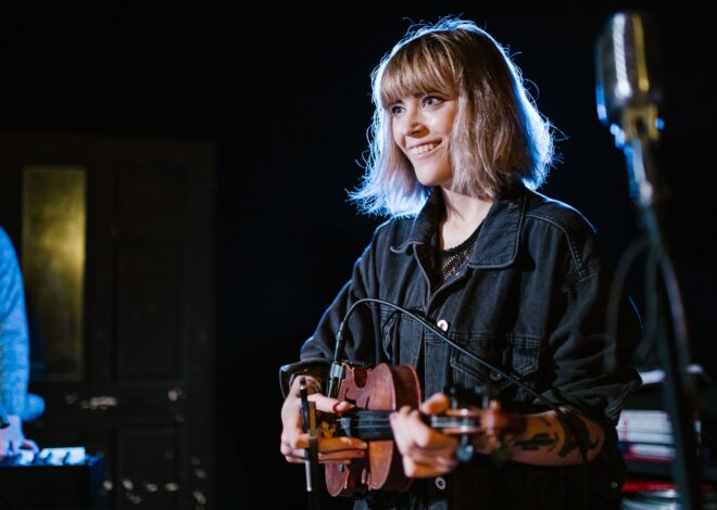 Aimee Lou Wood: Der aufstrebende Star aus Großbritannien mit außergewöhnlichem Talent
